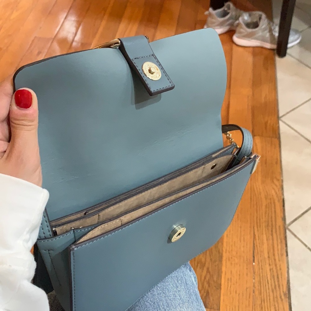NWOT Faye small shoulder bag - Picture 3 of 4